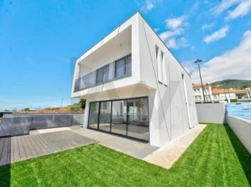 Moradia T2 para Venda em Caniço