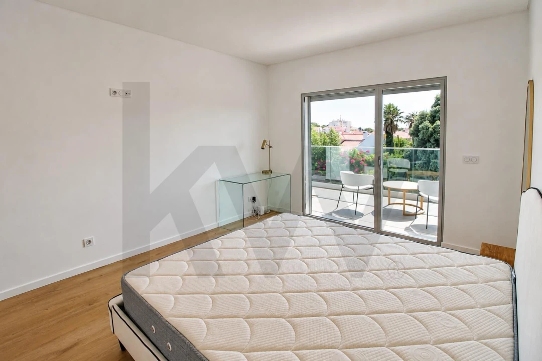 Apartamento T3 para Arrendamento em Carcavelos e Parede Foto 19