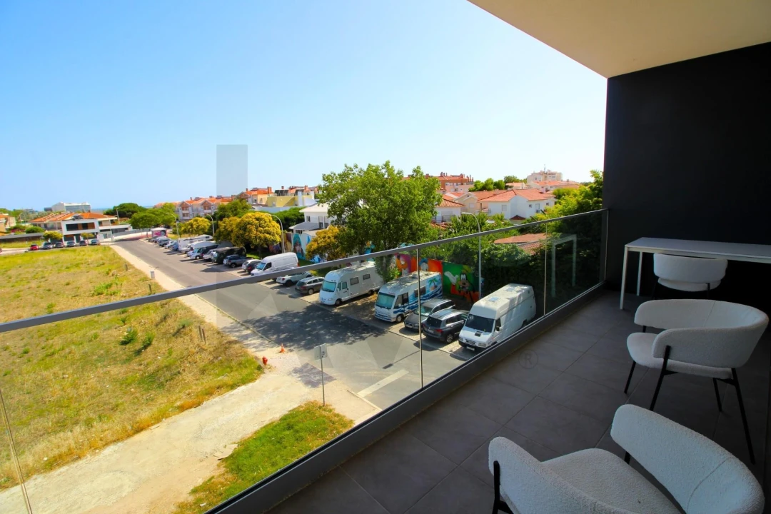 Apartamento T3 para Arrendamento em Carcavelos e Parede Foto 5