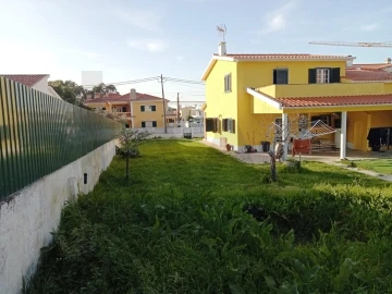 Moradia T5 para Venda em Ericeira