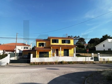 Moradia T5 para Venda em Ericeira