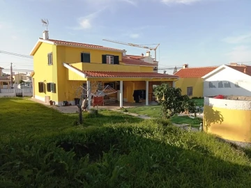 Moradia T5 para Venda em Ericeira