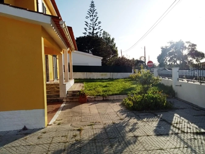 Moradia T5 para Venda em Ericeira Foto 46