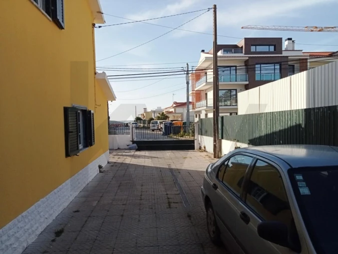 Moradia T5 para Venda em Ericeira Foto 4