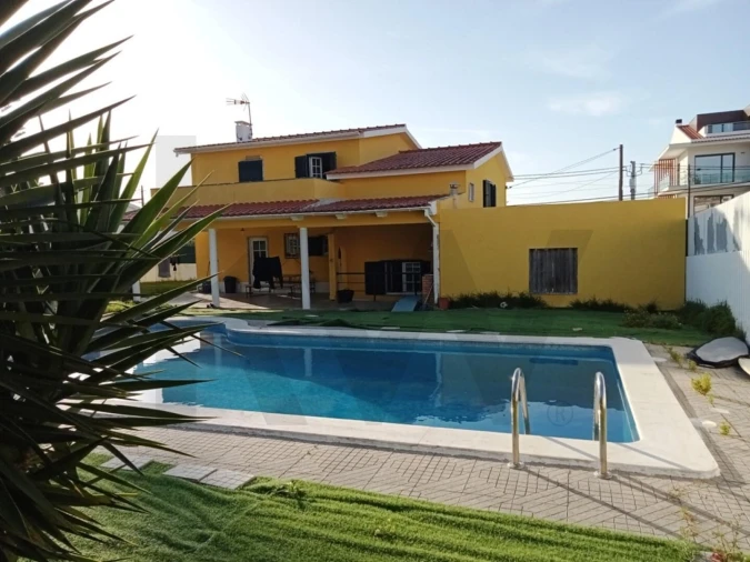 Moradia T5 para Venda em Ericeira Foto 31