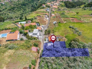 Terreno para Venda em Arco da Calheta