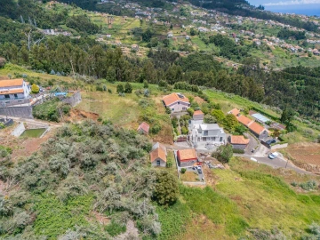 Terreno para Venda em Arco da Calheta
