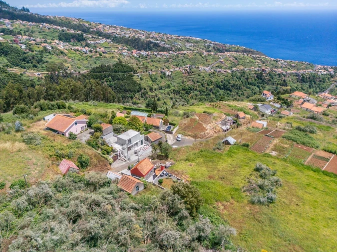 Terreno para Venda em Arco da Calheta Foto 16