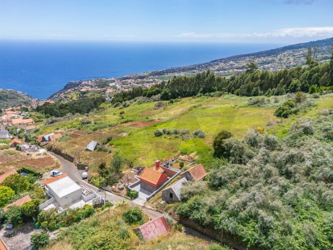 Terreno para Venda em Arco da Calheta Foto 12