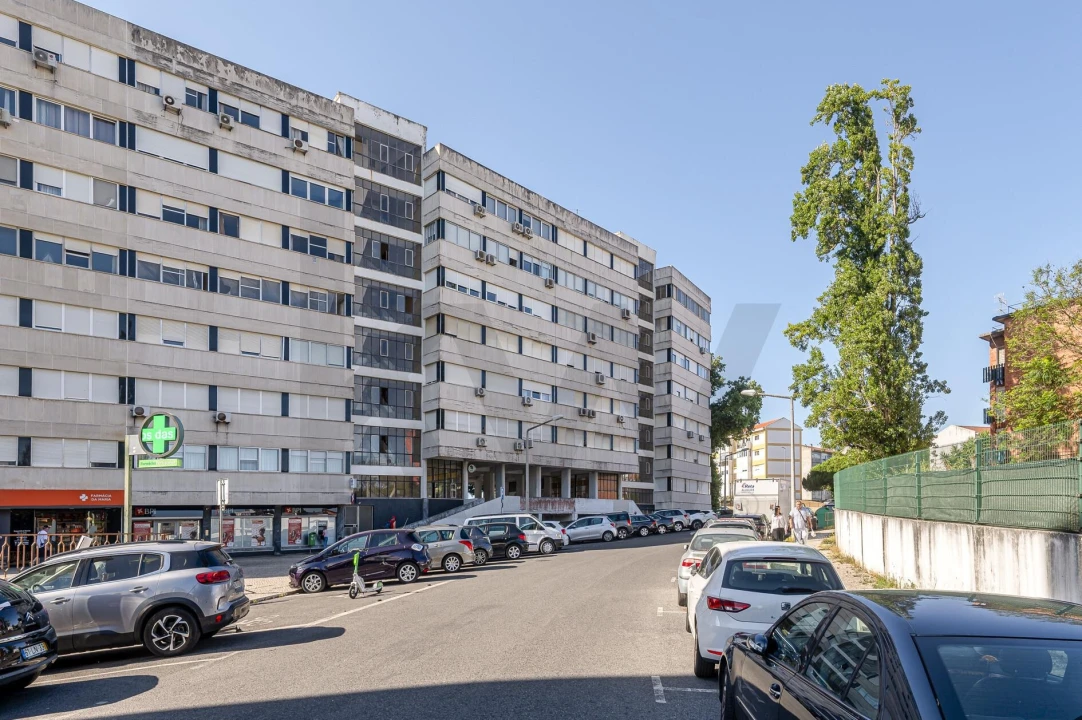 Apartamento T5 para Venda em Olivais Foto 76