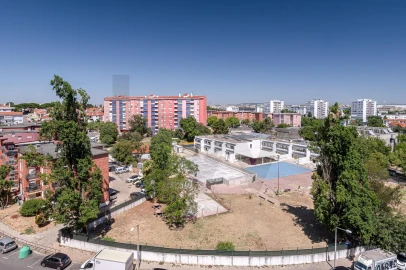 Apartamento T5 para Venda em Olivais