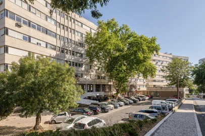 Apartamento T5 para Venda em Olivais