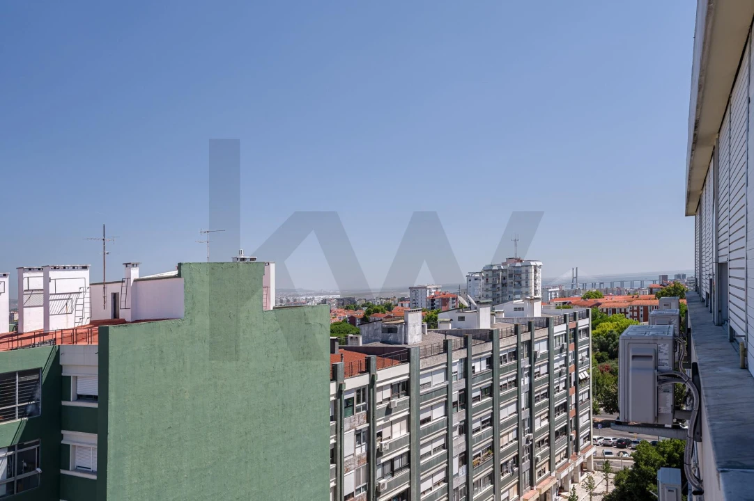 Apartamento T5 para Venda em Olivais Foto 72