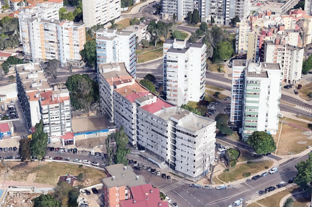 Apartamento T5 para Venda em Olivais Foto 74