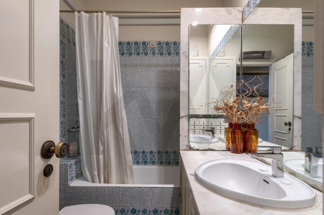 Apartamento T5 para Venda em Olivais Foto 48
