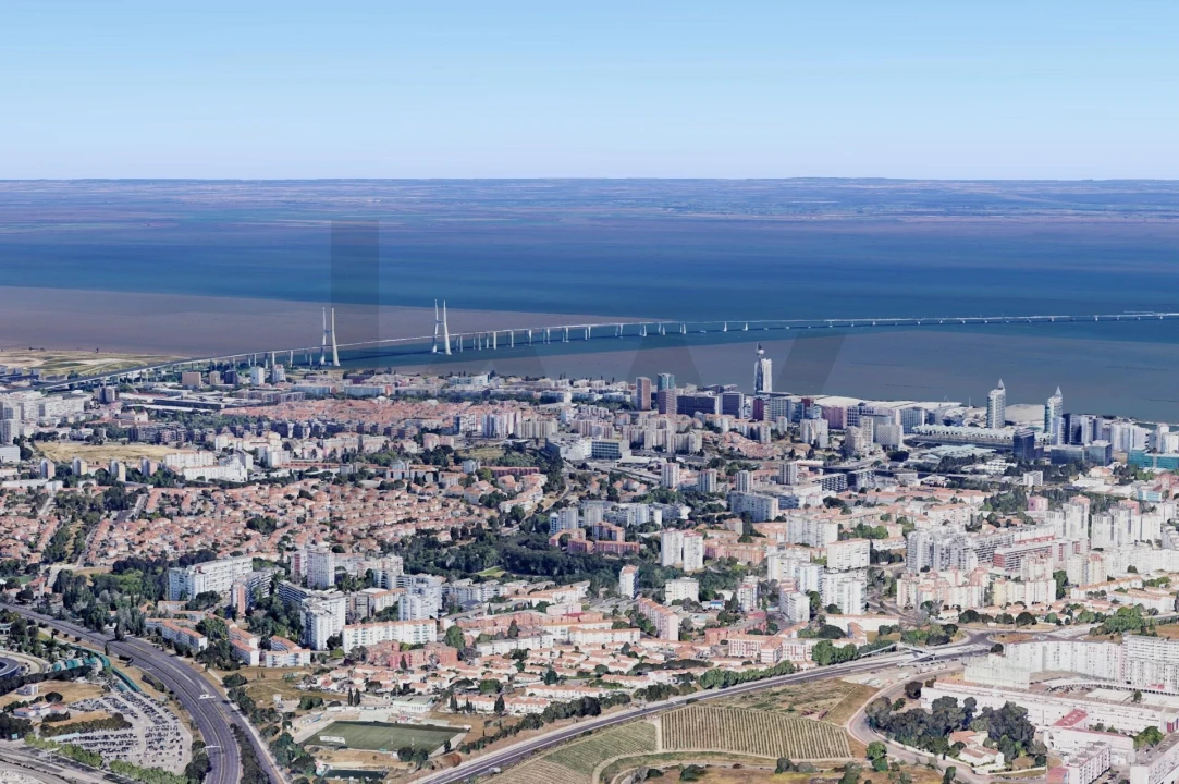 Apartamento T5 para Venda em Olivais Foto 75
