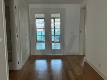 Apartamento T4 para Arrendamento em Estrela
