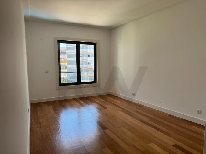 Apartamento T4 para Arrendamento em Estrela Foto 20