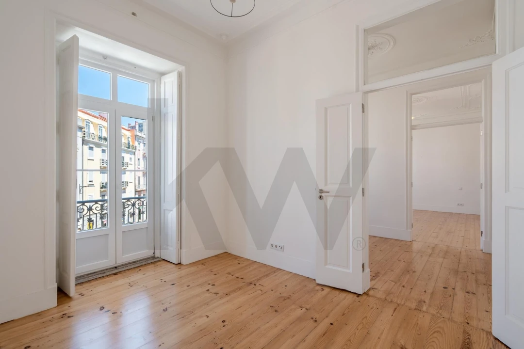 Apartamento T4 para Venda em Arroios Foto 25