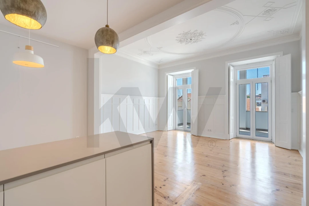 Apartamento T4 para Venda em Arroios Foto 3