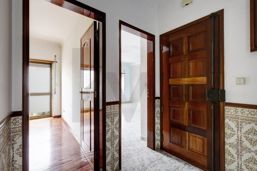 Apartamento T3 para Venda em Queluz e Belas Foto 13