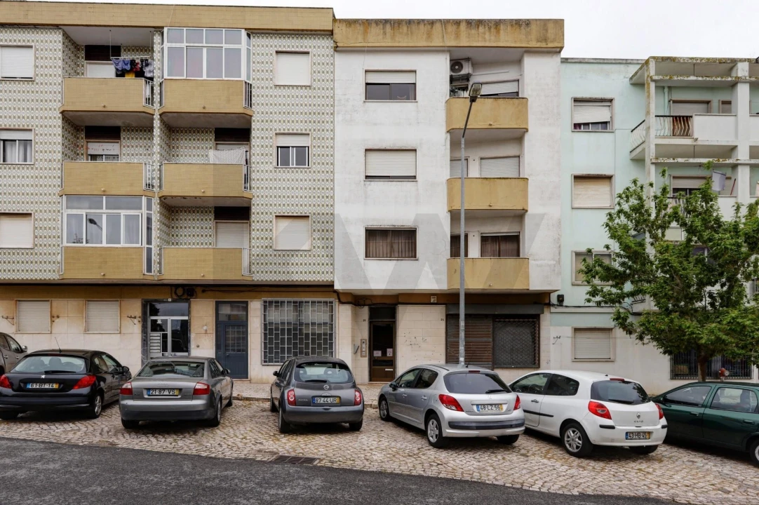 Apartamento T3 para Venda em Queluz e Belas Foto 28