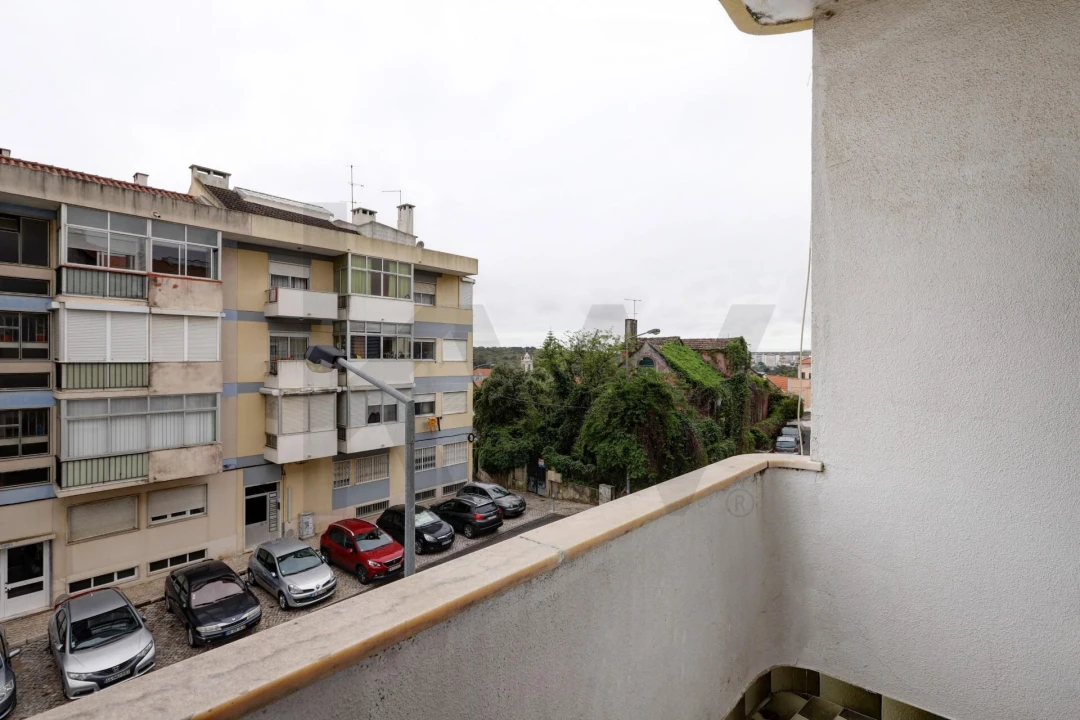 Apartamento T3 para Venda em Queluz e Belas Foto 7