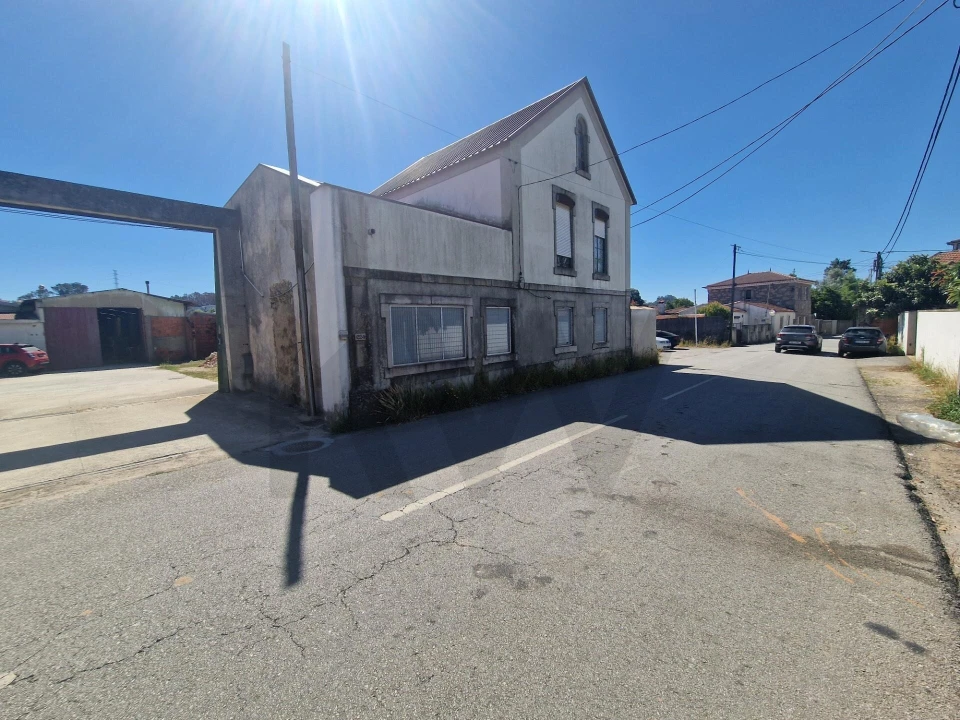 Moradia T2 para Venda em Vila de Cucujães Foto 10