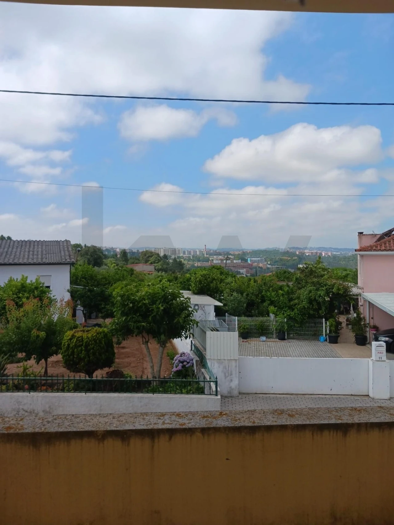 Moradia T3 para Venda em Sé Nova, Santa Cruz, Almedina e São Bartolomeu Foto 3