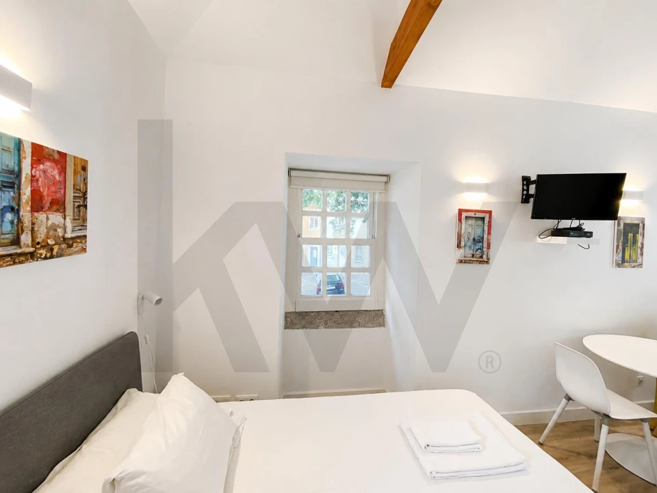Apartamento para Venda em Santa Maria Maior Foto 2