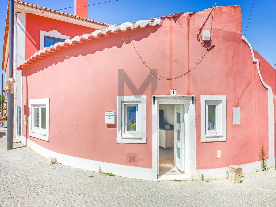 Moradia T2 para Venda em Rio de Mouro Foto 1