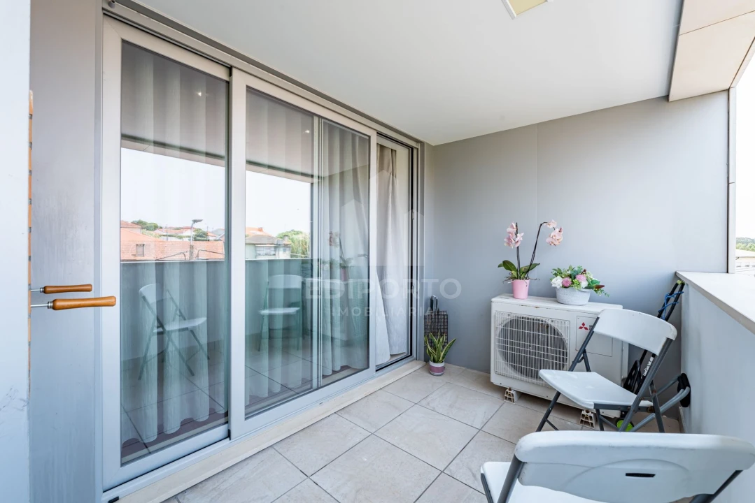 Apartamento T2 para Venda em Canidelo Foto 8