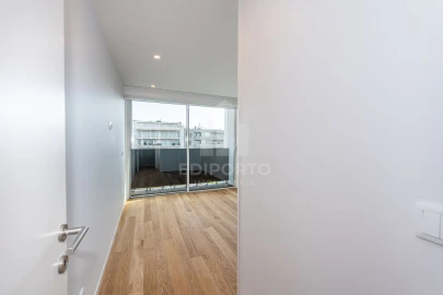 Apartamento T2 para Venda em Custoias
