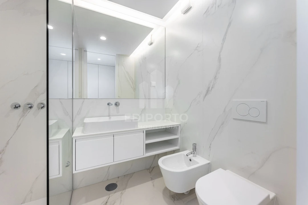 Apartamento T3 para Venda em Custoias Foto 25