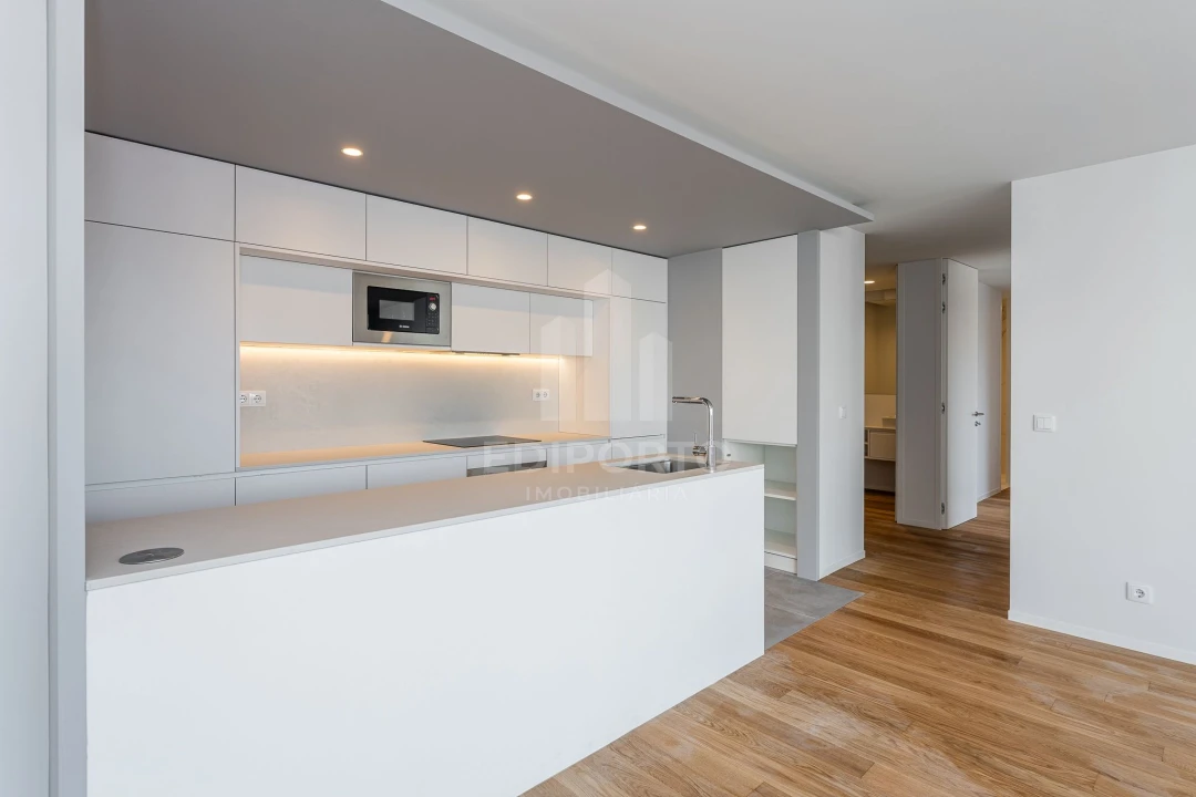 Apartamento T3 para Venda em Custoias Foto 8