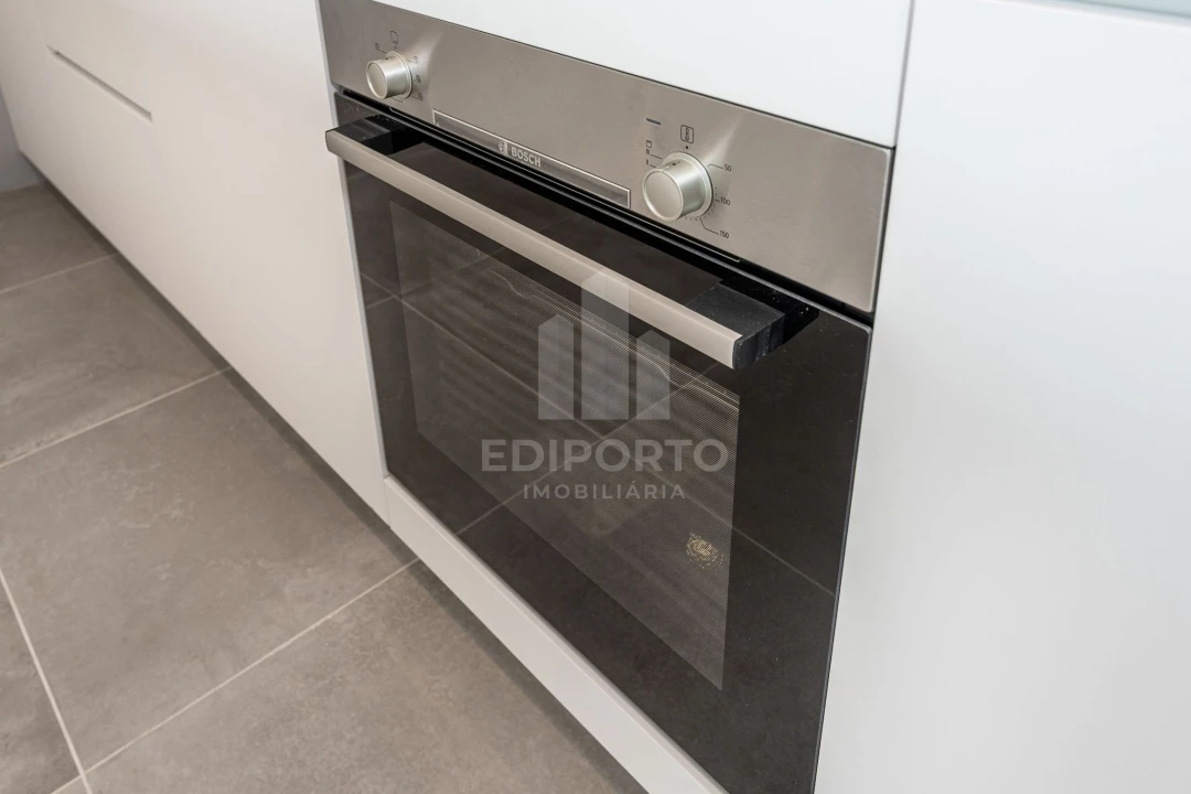 Apartamento T2 para Venda em Custoias Foto 9