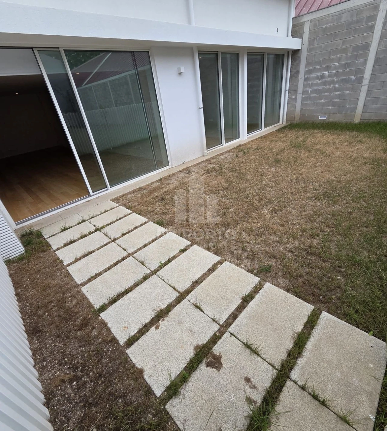 Apartamento T2 para Venda em Custoias Foto 6