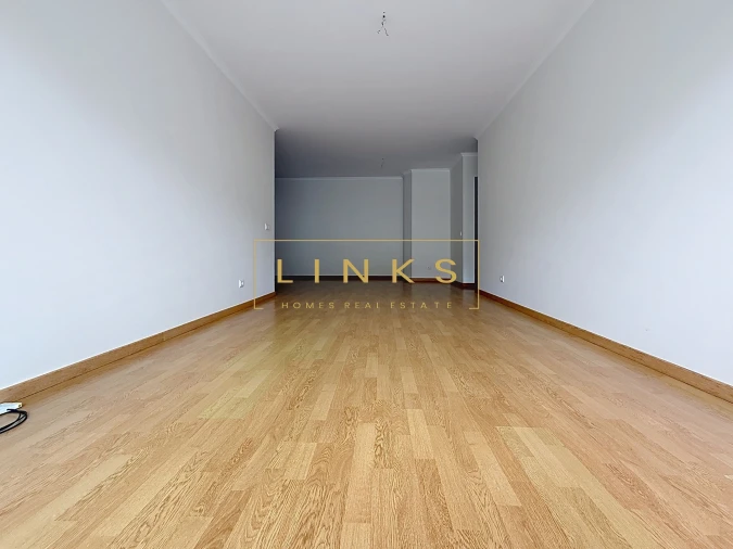 Apartamento T2 para Venda em Caniço Foto 13