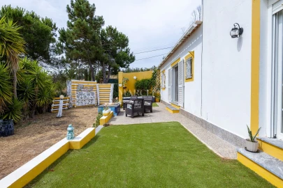 Moradia T4 para Venda em Barão de São Miguel
