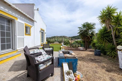Moradia T4 para Venda em Barão de São Miguel