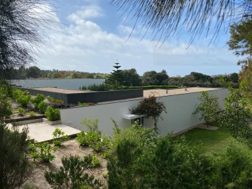 Moradia T4 para Venda em Vau