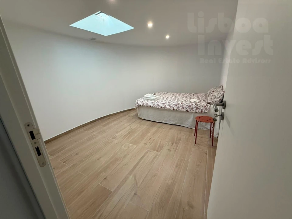 Apartamento T4 para Venda em Campolide Foto 13