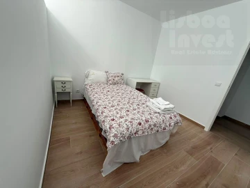 Apartamento T4 para Venda em Campolide
