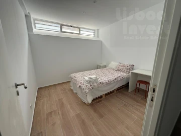 Apartamento T4 para Venda em Campolide