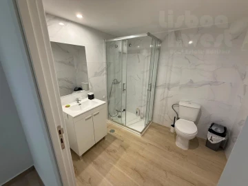 Apartamento T4 para Venda em Campolide