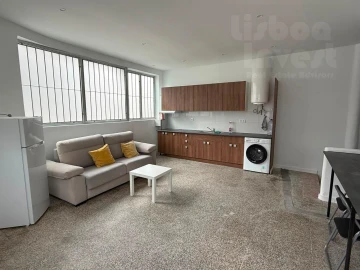 Apartamento T4 para Venda em Campolide