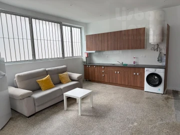 Apartamento T4 para Venda em Campolide