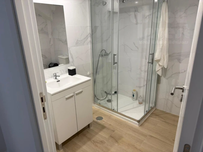 Apartamento T4 para Venda em Campolide Foto 14
