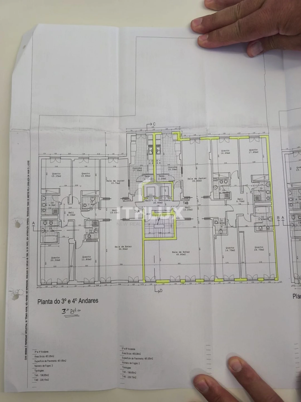 Apartamento T4 para Venda em Avenidas Novas Foto 31