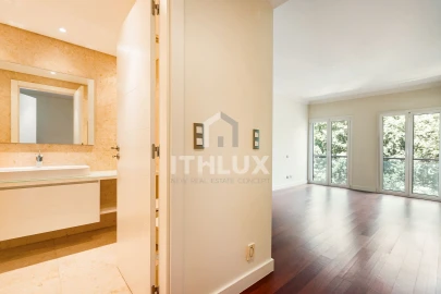 Apartamento T4 para Venda em Avenidas Novas